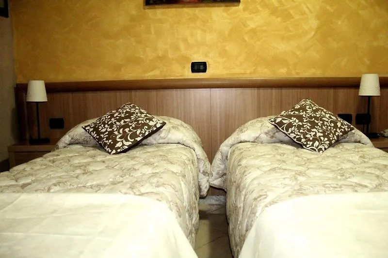 Albergo Posta Genova 3*,  Olaszország