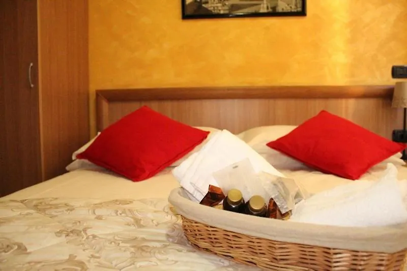 Albergo Posta Genoa Hotel