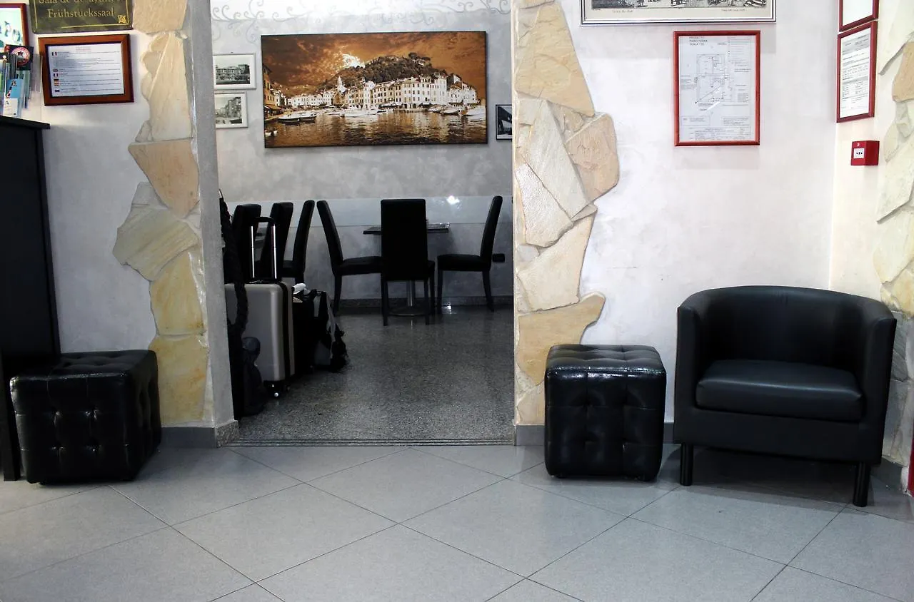 *** Hotel Albergo Posta Genoa Italy